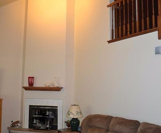 4th image of 12609 Meadowlark Ln