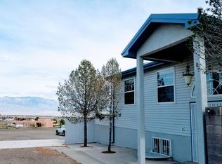 1112 12th St SE, Rio Rancho, NM 87124