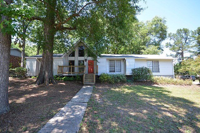 1st image of 1103 Brookwood Dr