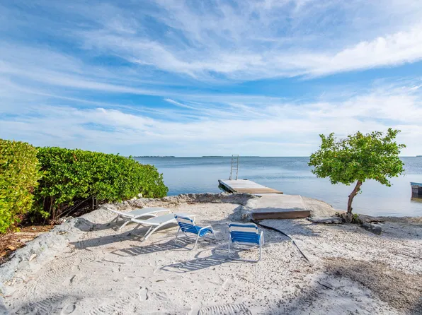 94 Sacarma Dr, Cudjoe Key, FL 33042