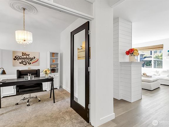 5th image of 4784 Bridgeport Place