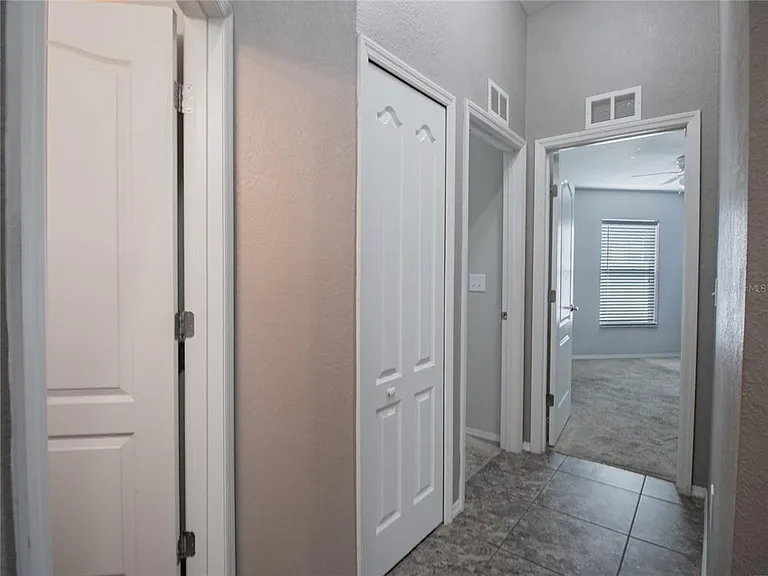 2628 Sunset Cir — Photo 18