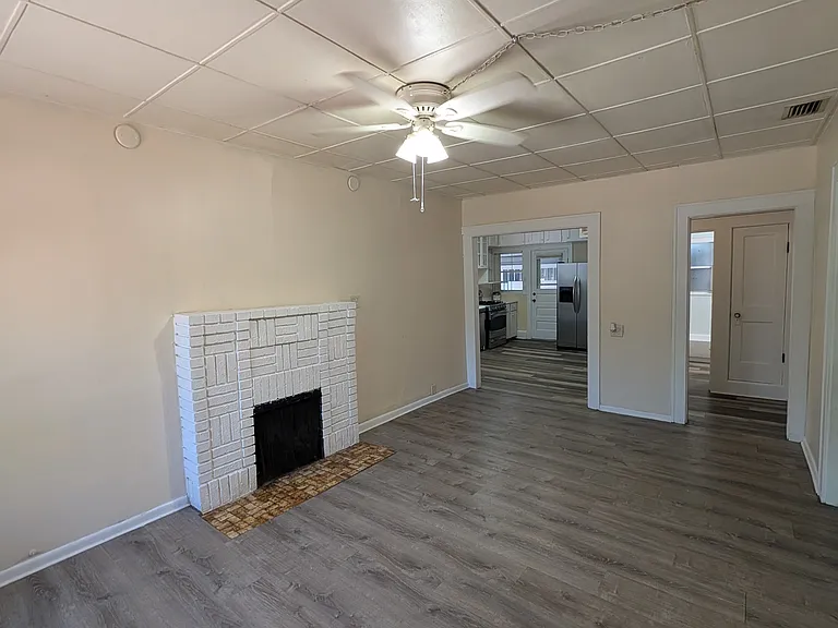 909 Magnolia Dr #HOUSE — Photo 36
