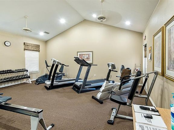 5th image of 2601 Marsh Ln Unit 64