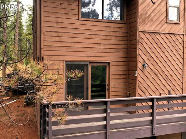 560 Greenway Ct APT A, Woodland Park, CO 80863