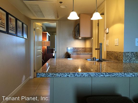 3rd image of 801 National City Blvd Unit 913