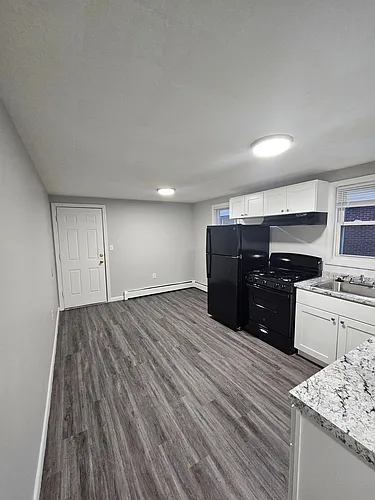 9 River Terrace Photo 1