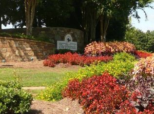 17001 Jibsail Ct, Cornelius, NC 28031