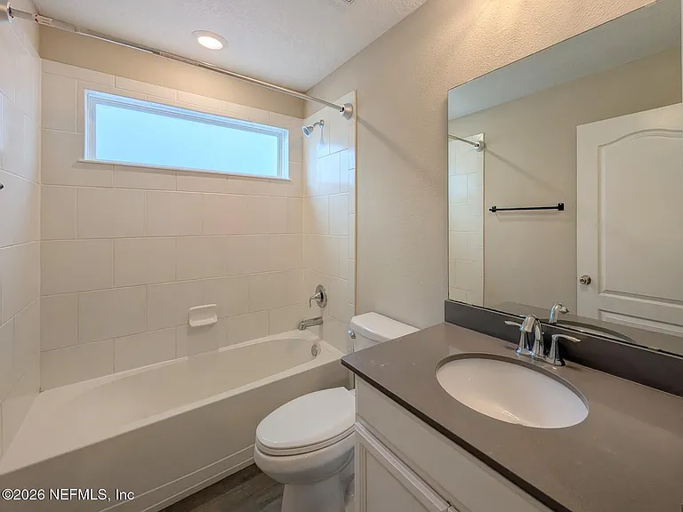 95 Silver Creek Place St — Photo 11