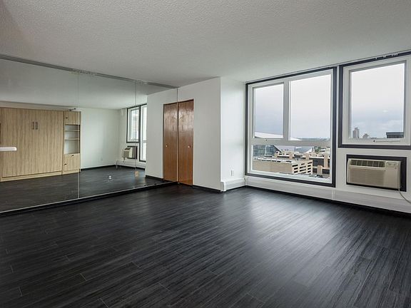 2nd image of 433 S 7th St APT 1822