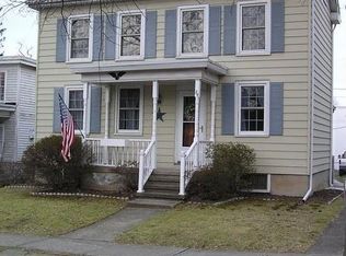 29 5th St, Frenchtown, NJ 08825