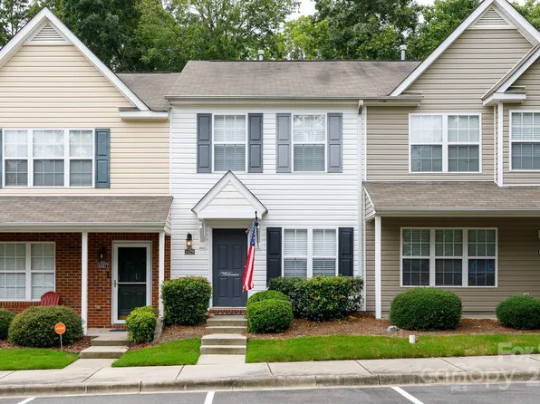 1529 Maypine Commons Way, Rock Hill, SC 29732