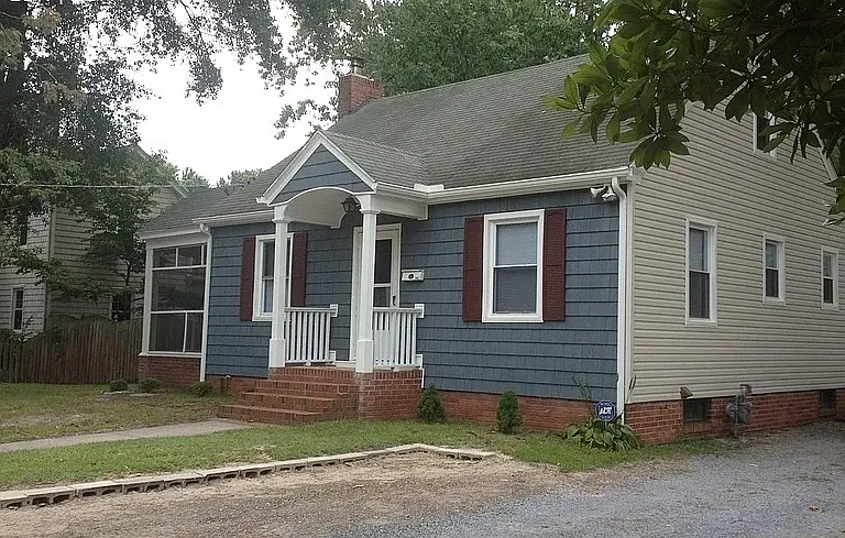 502 W College Ave — Photo 1