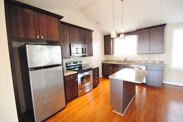 1st image of 7517-7519 Oxford Dr #17-3A