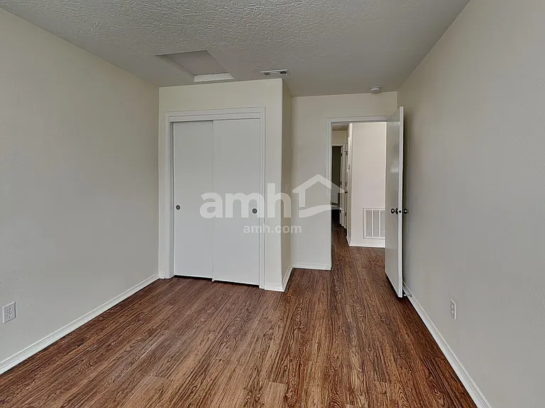 3008 Woodbridge St — Photo 15
