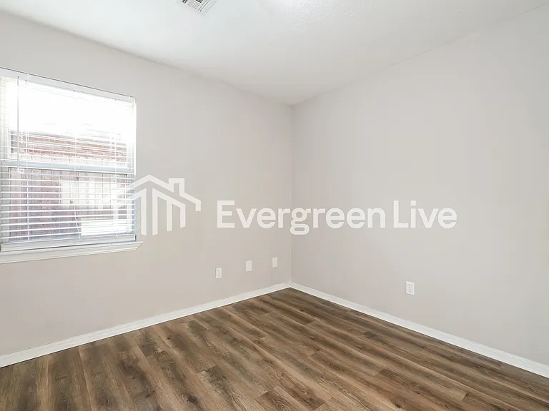 2837 Green Canyon Dr — Photo 11