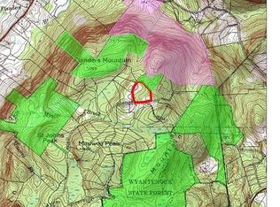 36 Old Paddock Ln, Kent, CT 06757