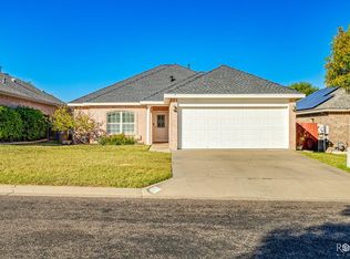 1223 Dorchester Dr, San Angelo, TX 76901
