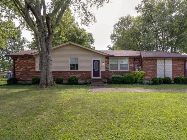 2108 Lynnwood Dr, Greenbrier, TN 37073