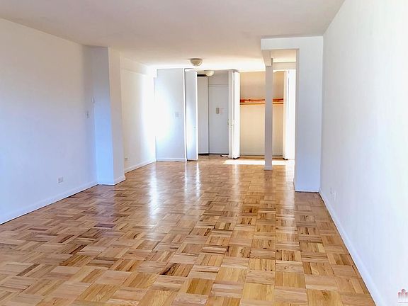 2nd image of 145 E 18th St