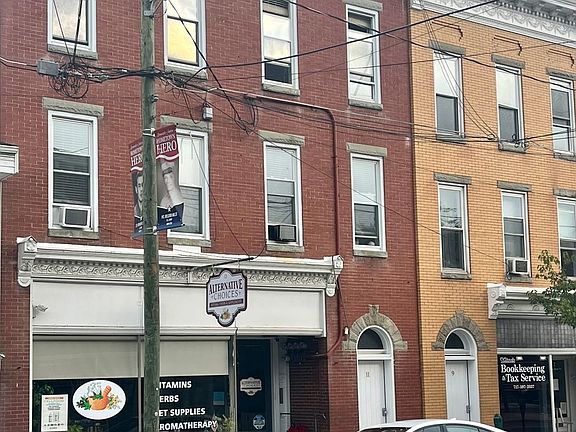 2nd image of 11 S Carlisle St #0
