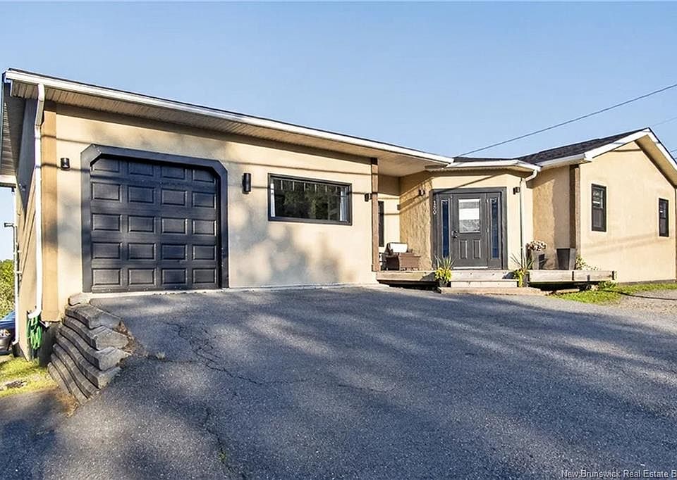 1st image of 150 River Valley Dr