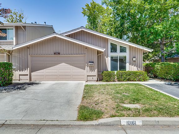 3rd image of 10161 Firwood Dr