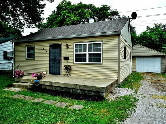 5th image of 2358 N Moreland Ave