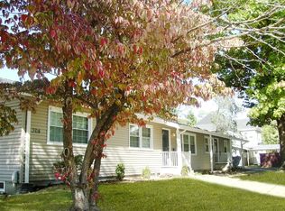 304 S Poplar St #C, Carbondale, IL 62901