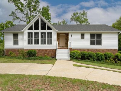 733 Rockbridge Rd, Vestavia Hills, AL, 35216