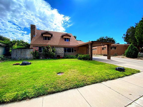 3rd image of 32 Deborah Dr