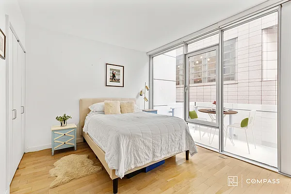 Rented by Compass | media 6