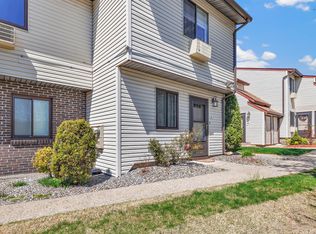 34 Santangelo Ter #34, Derby, CT 06418