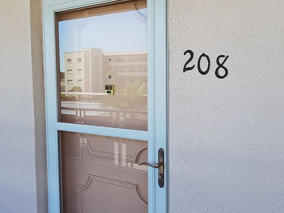 3rd image of 5623 80th St N Unit 208