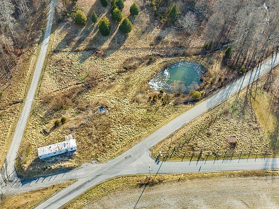 2nd image of 3007 W County Road 250 S