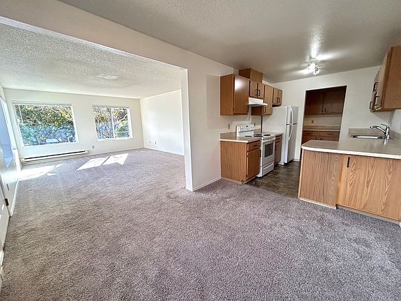 3rd image of 6001 24th Ave NW APT 104