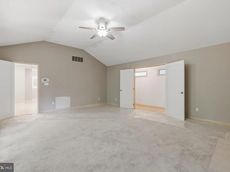 22 Poplar Point Rd — Photo 15