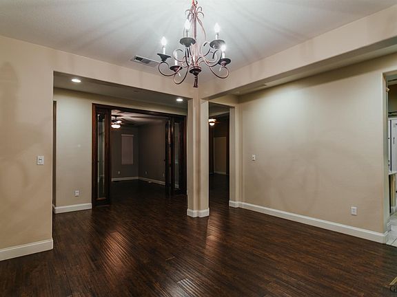 4th image of 5519 Segovia Way