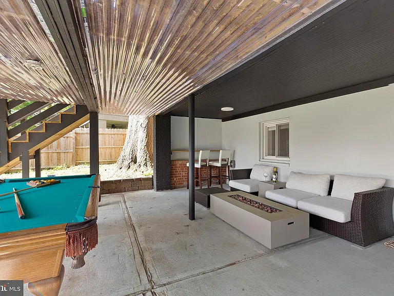 101 Lakeshore Dr — Photo 26