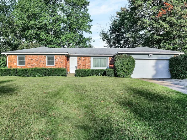 6110 Foxwood Ln, Indianapolis, IN 46228