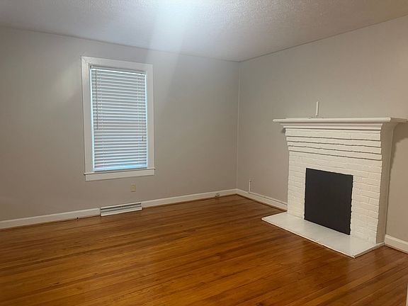 3rd image of 801 Lawsonville Ave