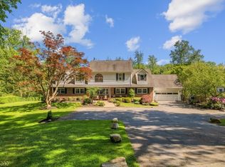 42 Raynor Rd, Morristown, NJ 07960