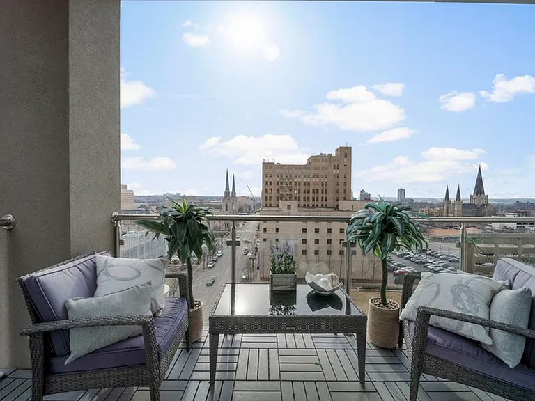 The Meridia Apartments — Photo 12