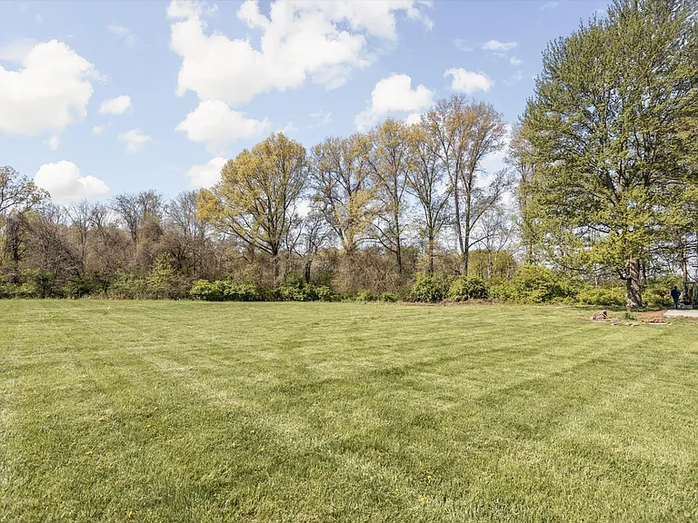 5051 E Moyer Dr — Photo 10