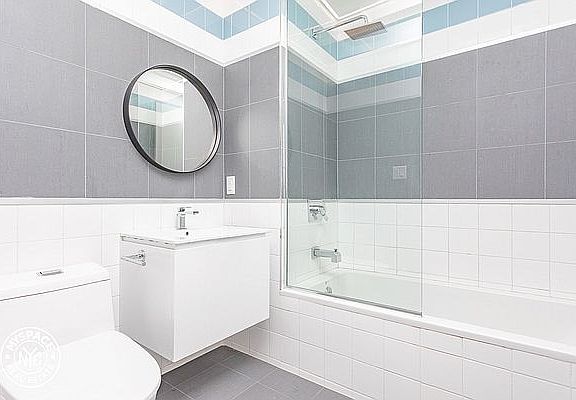 5th image of 1078 Bergen St #8F