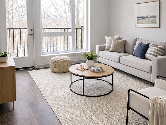 3rd image of 125 Lake St #88ecf75ee
