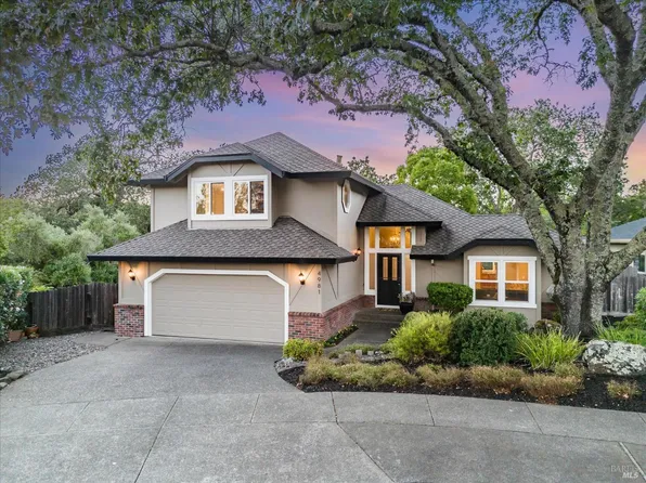 4981 Hoen Avenue, Santa Rosa, CA 95405