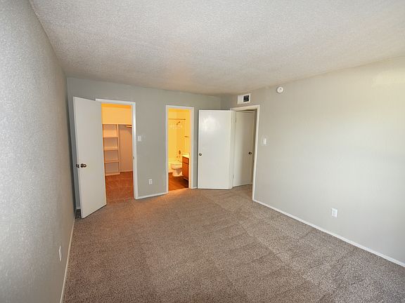 3rd image of 8701 Hammerly Blvd #2131