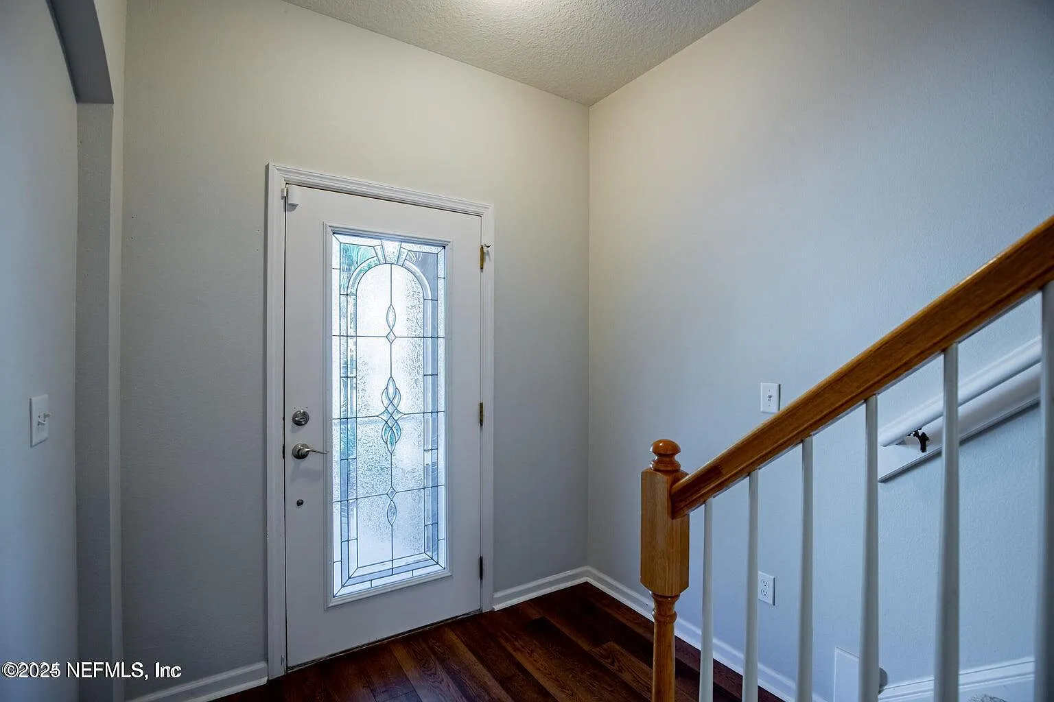 3 bed, 2.5 bath, 1440 sqft, $1,800 — Photo 3