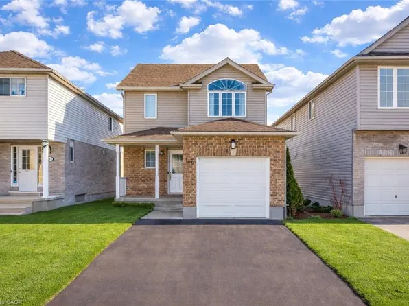 160 Prosperity Dr, Kitchener, ON N2E 4E5